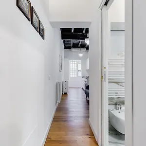 Boschetto 118 , Rome Italy